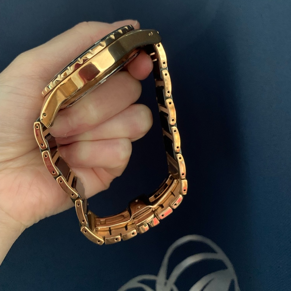Vintage Folli Follie Men’s Golden Ceramic Watch - Picture 6 of 8